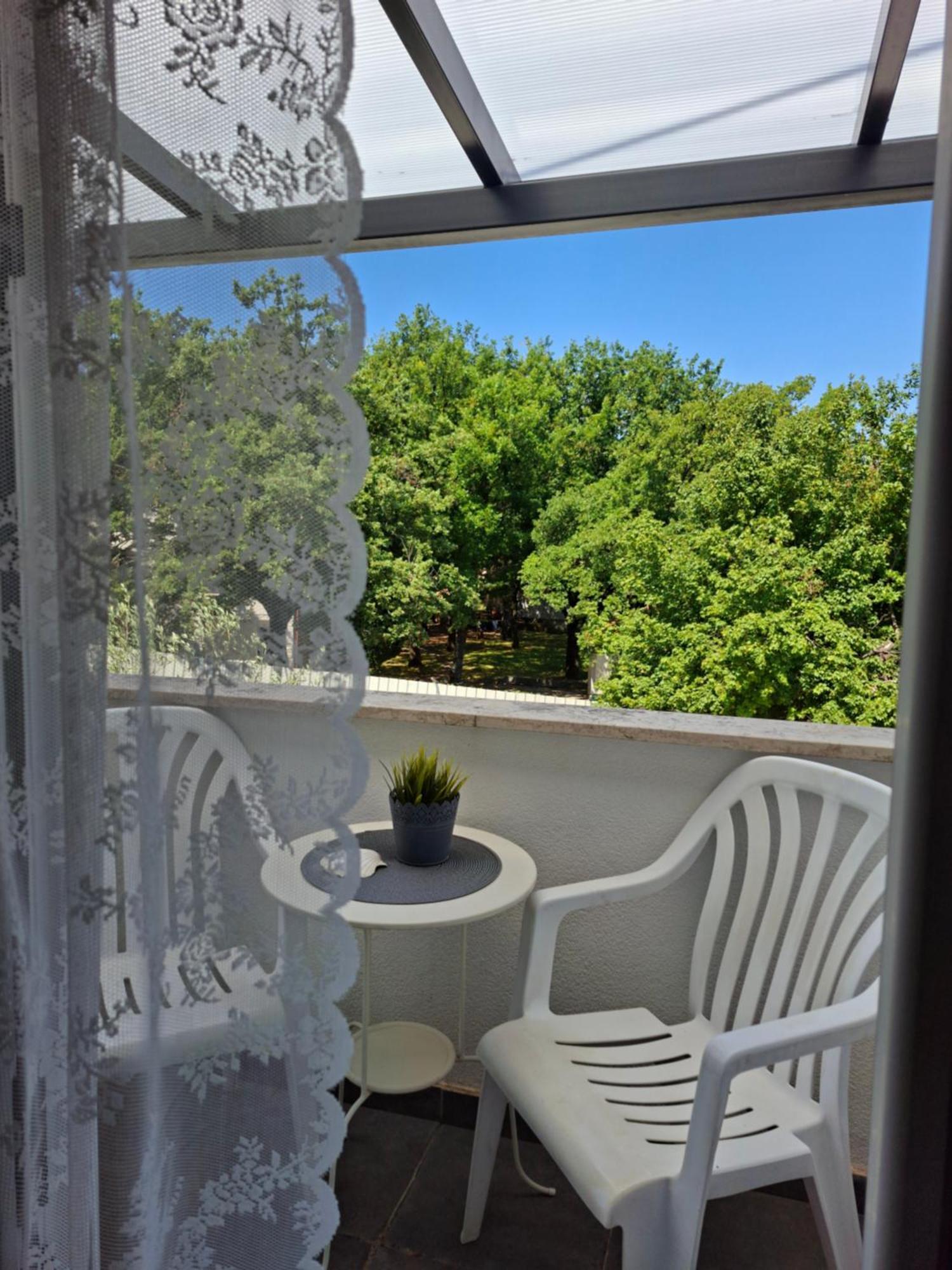 Martina Guest House ポレッチ エクステリア 写真