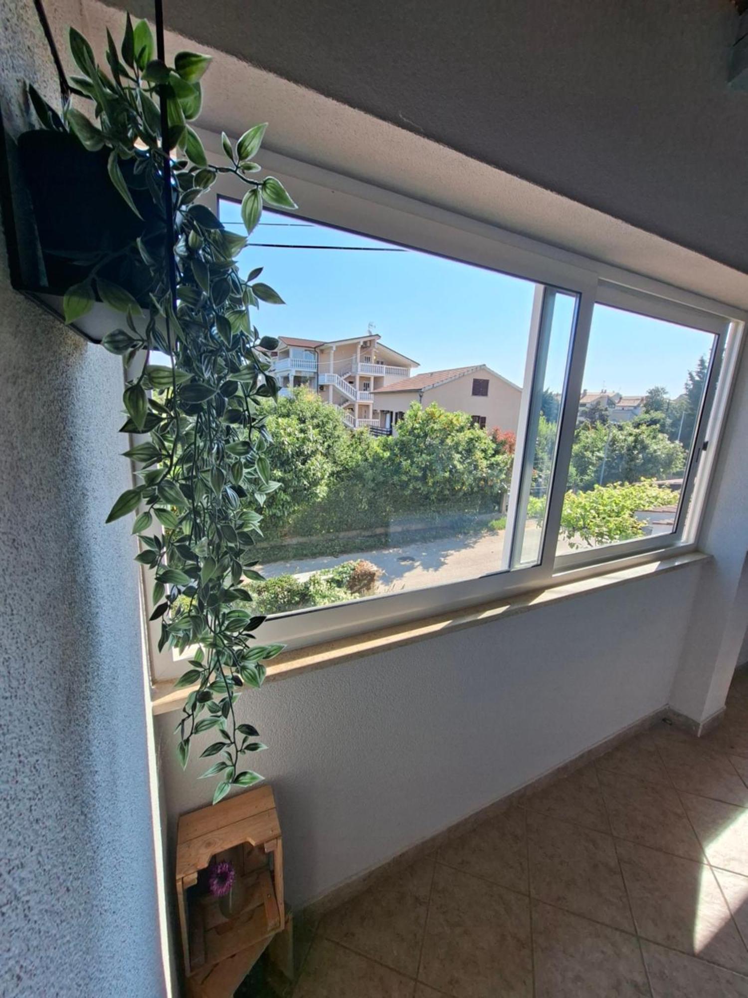 Martina Guest House ポレッチ エクステリア 写真